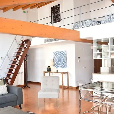 Architect-designed Loft In A Historic Hilltop Neighborhood Appartement *